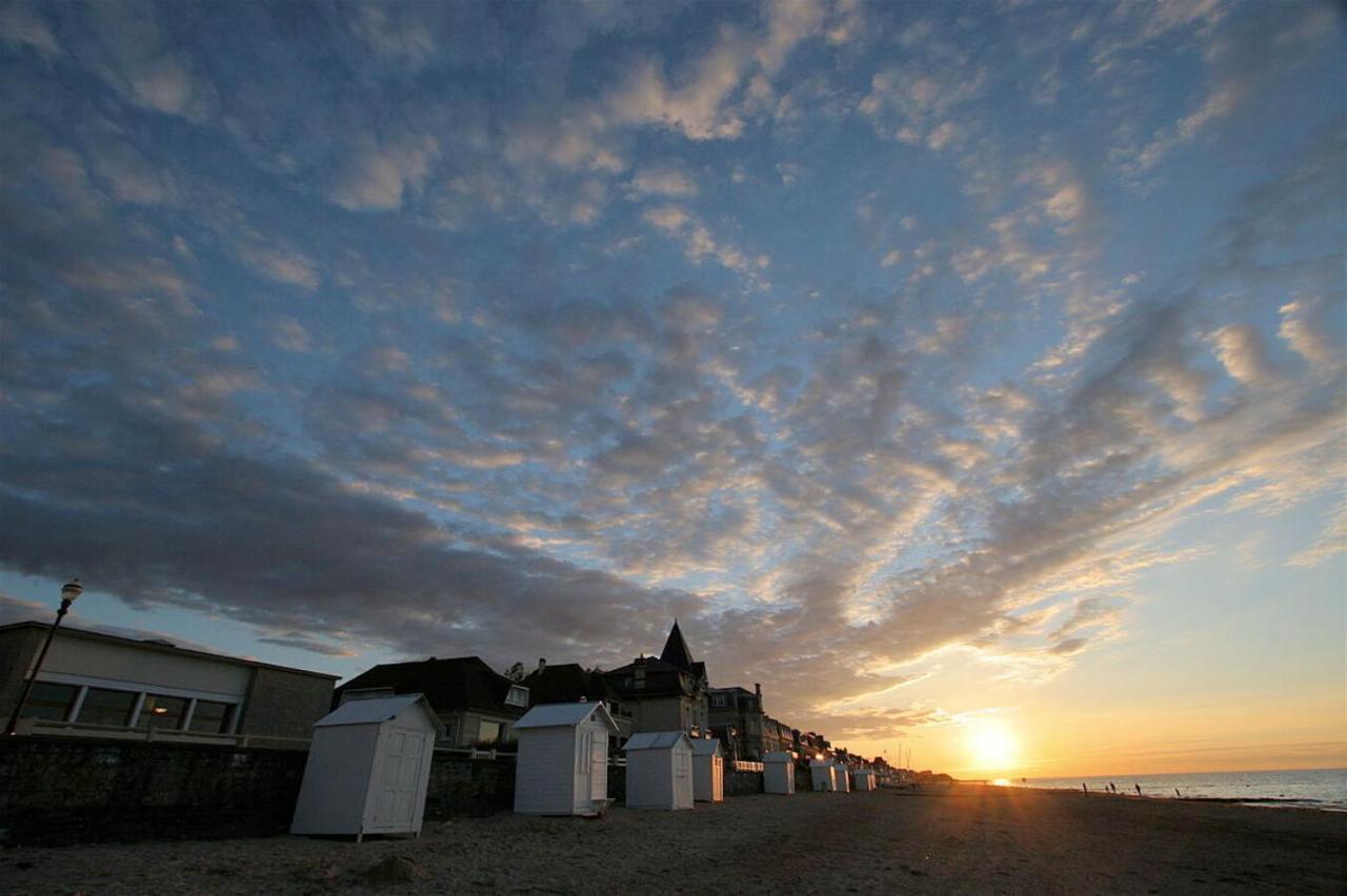 Cottage Le Cerf-Volant Saint-Aubin-Sur-Mer  Exterior photo